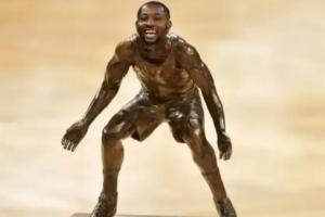 一人防一隊！防的還是母隊！2025-26賽季DPOY——庫明加！