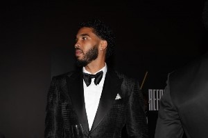 包帥的！塔圖姆曬出參加晚宴的照片 多位球員出鏡