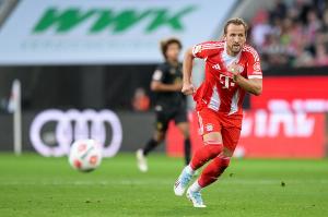 只有3名球員在歐冠為不同球隊(duì)打進(jìn)20球，分別是C羅、內(nèi)馬爾和凱恩