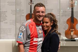 太陽報(bào)獨(dú)家：瓦爾迪全家都在學(xué)意語，瓦爾迪已掌握常用的罵人詞匯