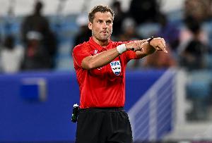 北青：足協(xié)邀請(qǐng)外籍裁判執(zhí)法，幫助中超球隊(duì)熟悉亞冠吹罰尺度