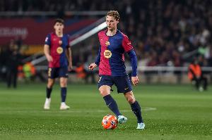 德科：希望巴薩贏得本賽季歐冠冠軍，我們和德容續(xù)約不會(huì)有問題