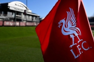 利物浦官方：U21比賽將悼念前女足主帥馬特-比爾德