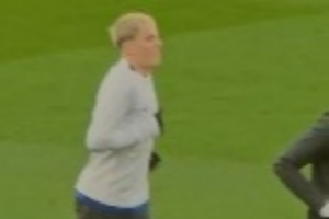 不留情面！加納喬賽前熱身，遭曼聯(lián)主場球迷狂噓