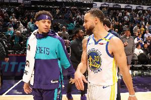 區(qū)區(qū)斯蒂芬??小庫(kù)里三分命中率是NBA歷史第7！他哥僅排第13