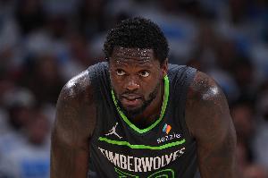 交易前蘭德?tīng)柧透杏X(jué)尼克斯生涯已結(jié)束 捐贈(zèng)130萬(wàn)蓋學(xué)校后被交易