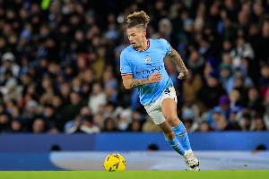 意媒：尤文有意在冬窗租借曼城中場(chǎng)菲利普斯，他不在曼城計(jì)劃之中