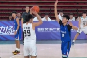 能攻能傳！上海久事馬崇明在進攻端有亮眼發(fā)揮