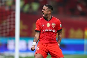 萊昂納多談讀秒絕殺：最近比較自信，進(jìn)球機(jī)會出現(xiàn)時(shí)就要把握住