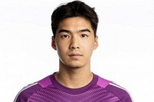 新的開始！劉邵子洋社媒曬洛杉磯FC二隊簽約照