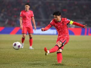 韓媒：孫興慜無緣亞足聯(lián)最佳&不如他的球員卻能入選，讓人費解