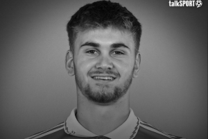 ESPN：前阿森納青訓(xùn)球員頭撞場邊墻壁離世，PFA督促對(duì)此展開調(diào)查