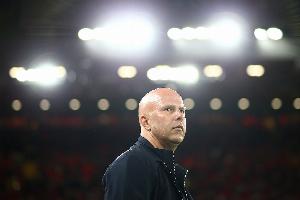 6輪丟7球！蘇東：利物浦的防守讓人擔(dān)憂，多場(chǎng)絕殺掩蓋了后防隱患