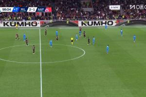 怎能不動(dòng)容！第99分鐘比賽終于結(jié)束，40歲魔笛直接跪地慶祝