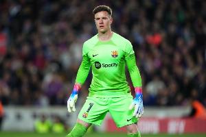 德科：特獅是一位頂級(jí)門(mén)將，巴薩并沒(méi)有讓他離隊(duì)的計(jì)劃