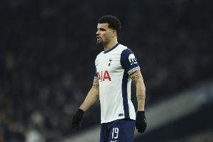 弗蘭克：索蘭克的腳踝問題已經(jīng)困擾他一段時(shí)間，他決定做個(gè)小手術(shù)