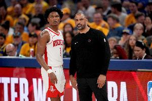 烏度卡：我們有很多組織者 會用多種方式填補范弗里特的空缺