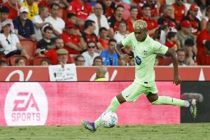 啞火！亞馬爾3次對陣巴黎0進球，巴薩戰(zhàn)績1勝2負