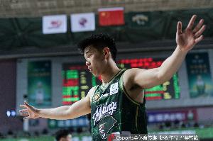 媒體人：希望林葳能通過(guò)個(gè)人表現(xiàn) 未來(lái)重新代表國(guó)家隊(duì)出征大賽