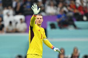 法爾克：如果德國隊需要諾伊爾，球員愿意回歸參加世界杯