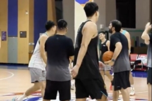 福建男籃最新訓(xùn)練視頻：保持勤奮！