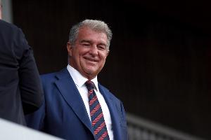 世體：塞維利亞不再抵制巴薩，周末賽前兩隊(duì)高層將聚餐