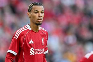 ?；倏耍何蚁矚g畫畫沒事會(huì)畫幾張 我是左撇子 小時(shí)候很害羞