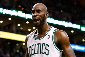 文班：與KG訓練很有意思 他對隊友/對手/裁判/媒體關(guān)系有獨到見解