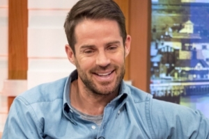 讓熱刺陷入一團(tuán)糟？小雷就不當(dāng)言論向前熱刺主席道歉，并捐款認(rèn)錯(cuò)