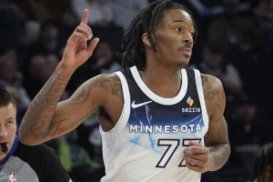 芬奇：只需要海蘭德做自己 他的擋拆和組織能力被低估了