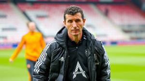 官方：哈維-格拉西亞重回沃特福德?lián)沃鲙洠瑩?jù)悉雙方簽約2年