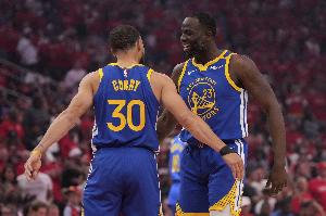 庫(kù)追即將同隊(duì)第14個(gè)賽季！此前歷史僅五對(duì)組合做到 GDP倆倆霸榜！