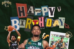 今夏一年頂薪續(xù)約！同曦官博祝福祝銘震29歲生日快樂