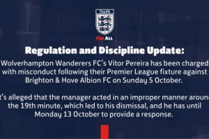 官方：狼隊主帥佩雷拉被指控行為不當，需在10月13日前作出回應(yīng)