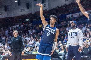 穩(wěn)穩(wěn)輪換？朱贊替補(bǔ)13分鐘拿到8分 上一場14分鐘轟下20分！