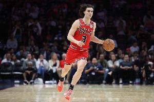 全面表現(xiàn)！吉迪13投5中&三分5中2得到14分7板6助