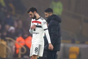 并無不合！記者：B費與阿莫林相處非常融洽，他極大促進球隊團結(jié)