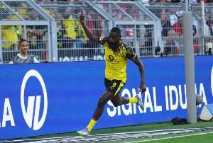 圖片報：多特前鋒吉拉西因傷退出幾內(nèi)亞國家隊名單，已返回德國