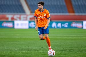 記者談泰山獎(jiǎng)金：扣稅后，8萬(wàn)人民幣應(yīng)是主力正常的單場(chǎng)獎(jiǎng)金收入