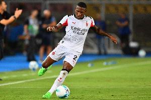 意媒：米蘭左后衛(wèi)埃斯圖皮尼安在國家隊(duì)腳踝受傷，將接受傷勢評(píng)估