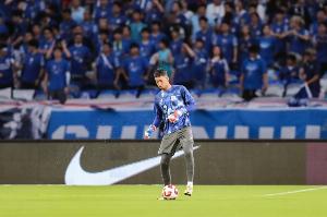 新民晚報(bào)談中超球隊(duì)出戰(zhàn)亞冠：目前中超球隊(duì)在亞冠就是“送溫暖”