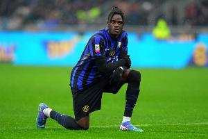 圖片報(bào)：法蘭克福有意冬窗引進(jìn)比塞克，球員想?yún)⒓用飨氖澜绫? >
                                        </div>
                                    </div>
                                                                        <div   id=