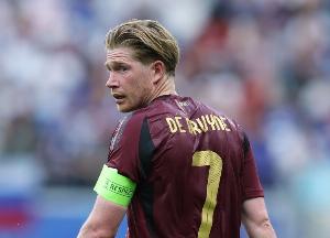 德布勞內(nèi)射門23次、打進6球、準確傳中14次，歐洲世預賽中場最多