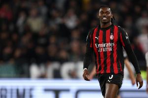 米體：萊奧提前回到米蘭積極合練備戰(zhàn)，力爭重回首發(fā)席位