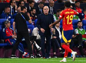 球員優(yōu)先考慮俱樂部？德拉富恩特：絕無可能，球員健康永遠優(yōu)先