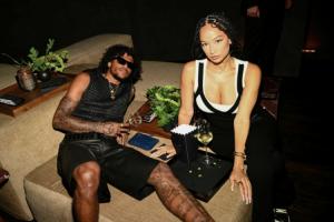 咋回事？杰倫-格林中國賽兩場都沒打 但期間腿筋再次拉傷