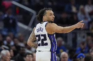 上賽季場均3.8分2.1板！Scotto：國王已執(zhí)行德文-卡特第三年選項