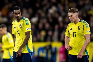 罷訓逼宮致狀態(tài)全無，希勒：事與愿違，這不是伊薩克想要的開局