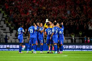 東體：申花五外援同時(shí)首發(fā)概率不大，蔣圣龍將搭檔朱辰杰出戰(zhàn)