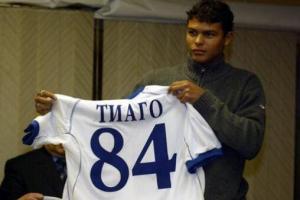 21年超長(zhǎng)待機(jī)！20歲弟媳初到歐洲差點(diǎn)因病丟了命，回鄉(xiāng)后重新起航